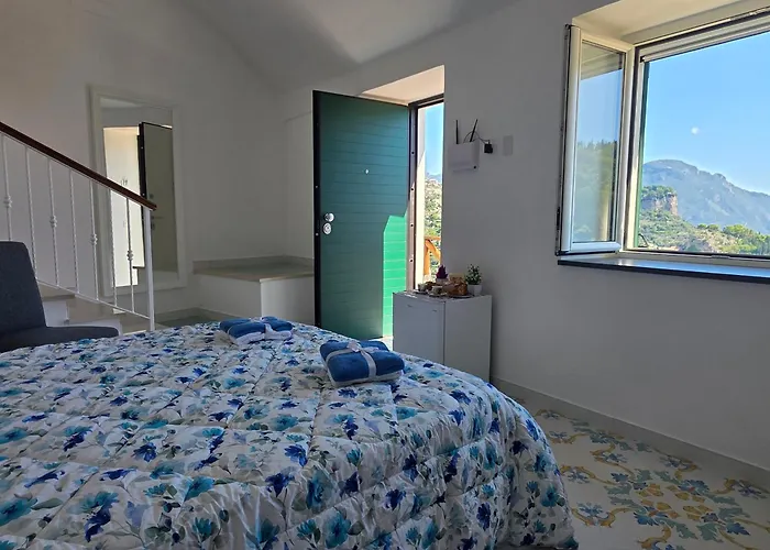 Janet House Дом отдыха *